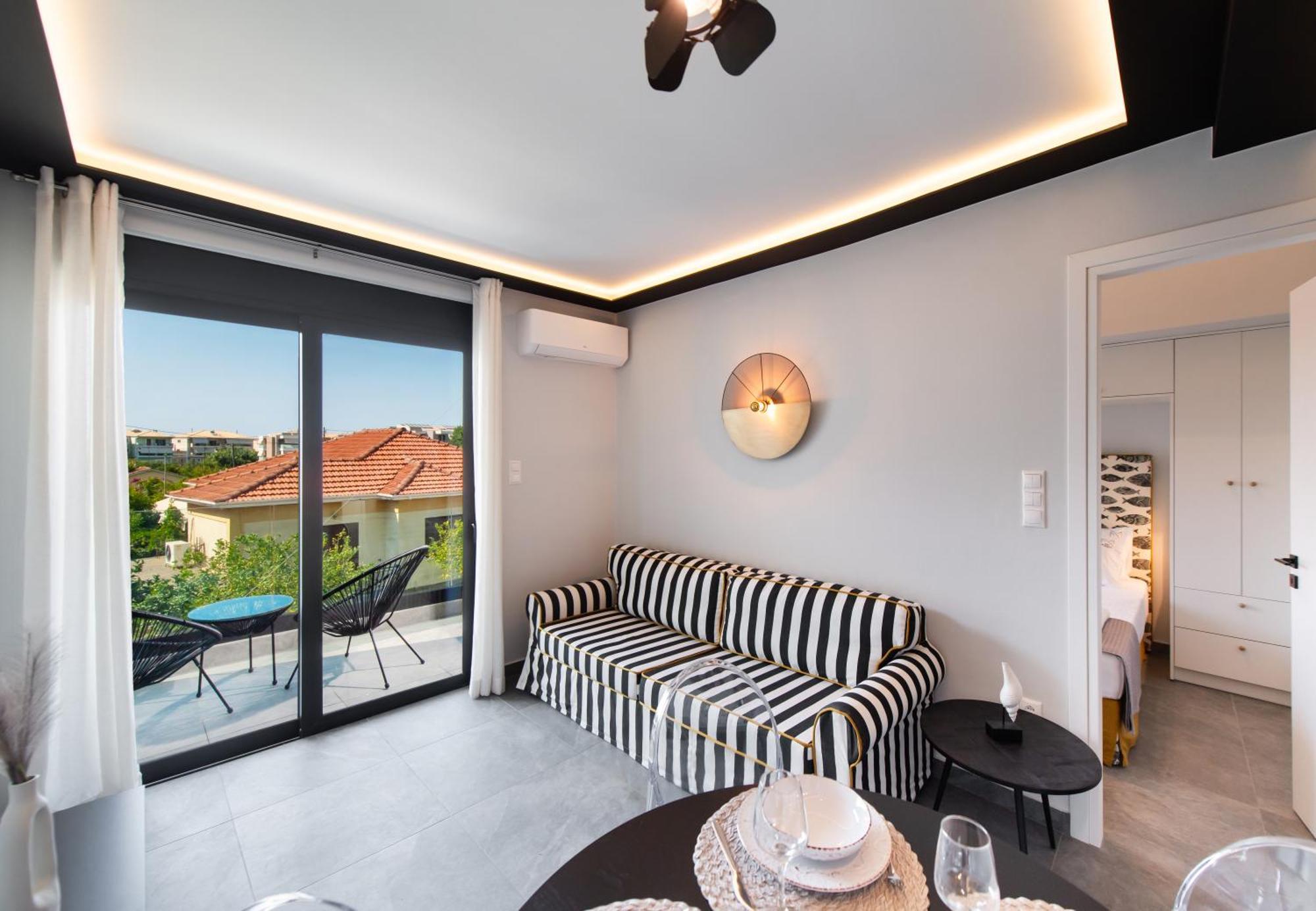 Art Maison Lefkas Lefkada City Bagian luar foto